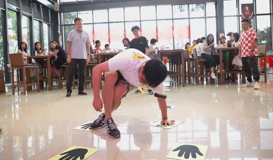 “喜迎軍運(yùn)盛會，共享美好生活” 武漢體育中心開展“七夕”主題活動(圖5)